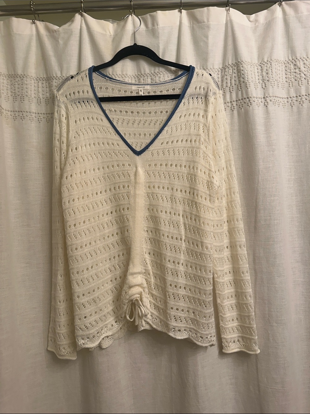 Maurices Cream Knit V-Neck Top with Blue Trim